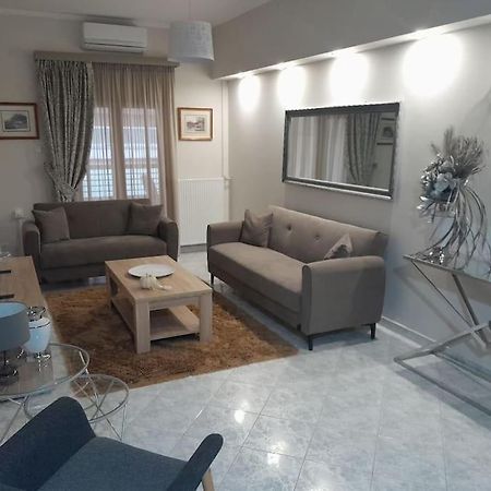 Maison De Luxx , A11 City Center Larissa Exteriér fotografie